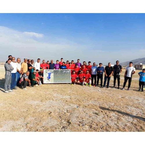 صعود ارزشمند تیم فوتبال سیاخ دارنگون در مسابقات فوتبال روستاهای شیراز